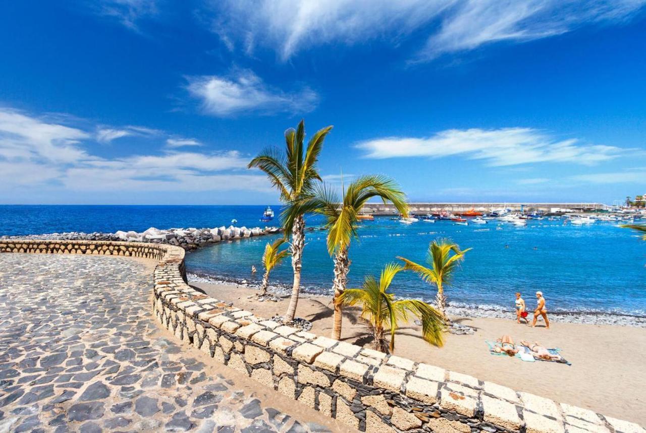 Beautiful Renovated Apartment With Air Conditioning Just Steps From The Sea In Playa San Juan Eksteriør billede